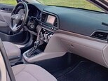 Hyundai Elantra-11