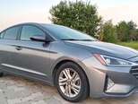 Hyundai Elantra-13