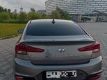 Hyundai Elantra-18