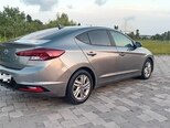 Hyundai Elantra-16