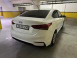 Hyundai Accent-7