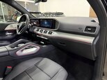 Mercedes GLS 450 4MATIC-38