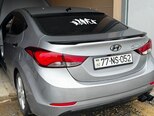 Hyundai Elantra-4