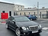 Mercedes E 280-1