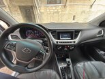 Hyundai Accent-13