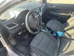 Hyundai Accent-10