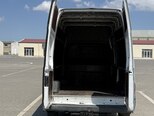 Ford Transit-10