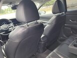 Hyundai Elantra-12