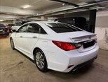 Hyundai Sonata-4