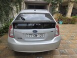Toyota Prius-3