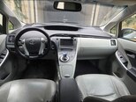 Toyota Prius-4