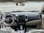 Mitsubishi Outlander-6