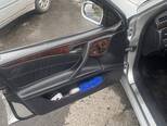 Mercedes E 240-10