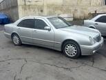 Mercedes E 240-3