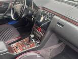 Mercedes E 240-9