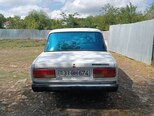 LADA (VAZ) 2107-2