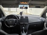 Renault Logan-11