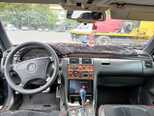 Mercedes E 230-3