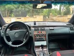 Mercedes E 200-2