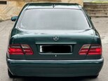 Mercedes E 200-3