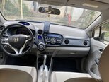 Honda Insight-10