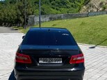 Mercedes E 250 4MATIC-10