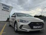 Hyundai Elantra-1