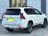 Toyota Land Cruiser Prado-4