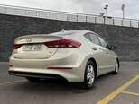 Hyundai Elantra-6