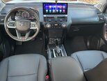Toyota Land Cruiser Prado-8