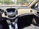 Chevrolet Cruze-10