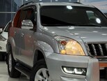 Toyota Land Cruiser Prado-5