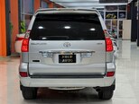 Toyota Land Cruiser Prado-9
