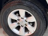 Toyota Land Cruiser Prado-12