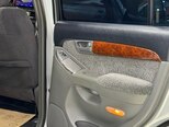 Toyota Land Cruiser Prado-35