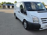 Ford Transit-3