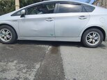 Toyota Prius-3