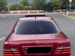 Mercedes E 220-2