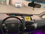Toyota Prius-12