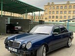 Mercedes E 320-5