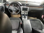 Volkswagen Passat-5