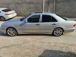 Mercedes E 200-7