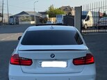 BMW 320-6