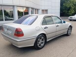 Mercedes C 200-11
