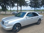 Mercedes E 230-5