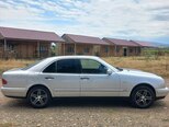 Mercedes E 230-7