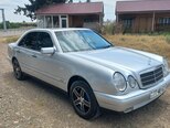 Mercedes E 230-8