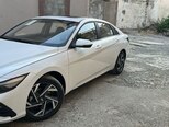 Hyundai Elantra-7