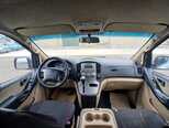 Hyundai H-1-9