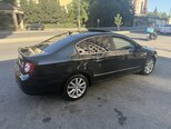 Volkswagen Passat-4